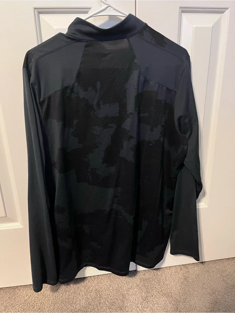 The North Face Men’s Large Long sleeve flash dry xd shirt lightweight 1/4 zip